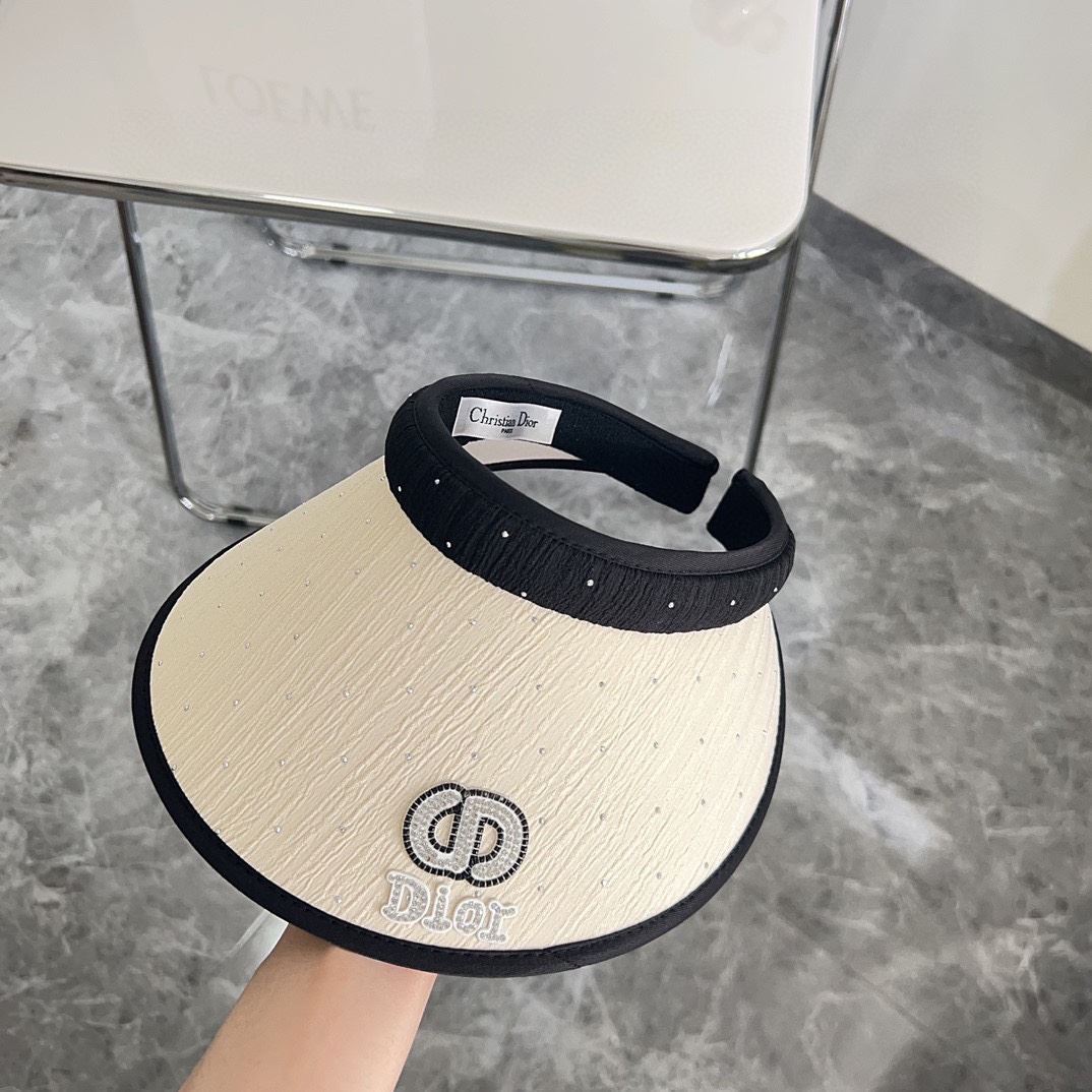 Christian Dior Caps